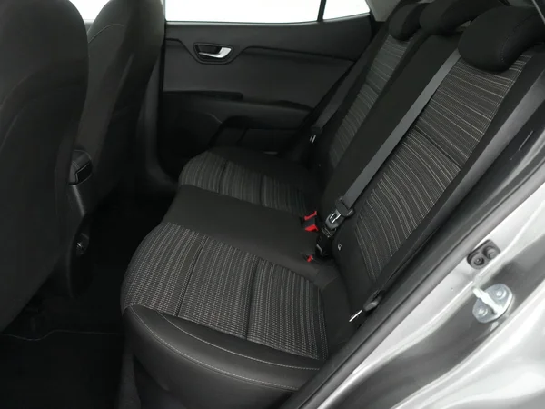 Kia Stonic (2025) — foto 7 van 21