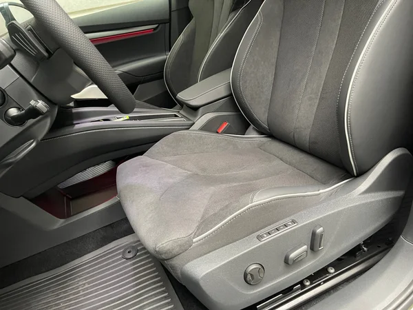 SKODA (2025) — foto 7 van 16