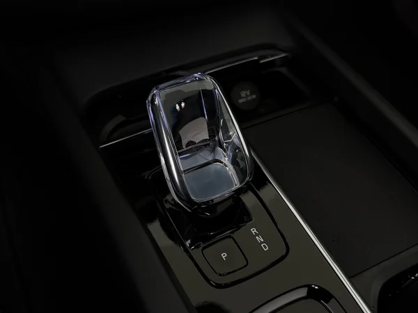 VOLVO XC60 (2024) — foto 4 van 32