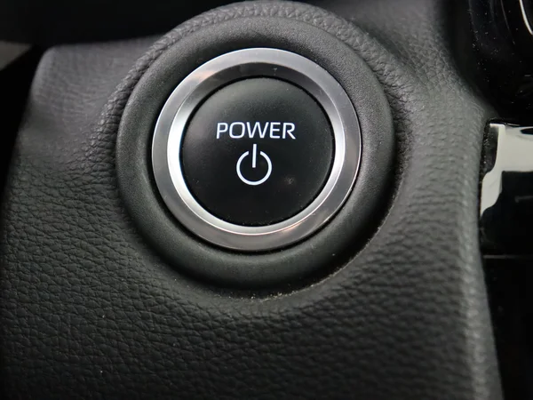 TOYOTA Yaris Cross (2024) — foto 13 van 27