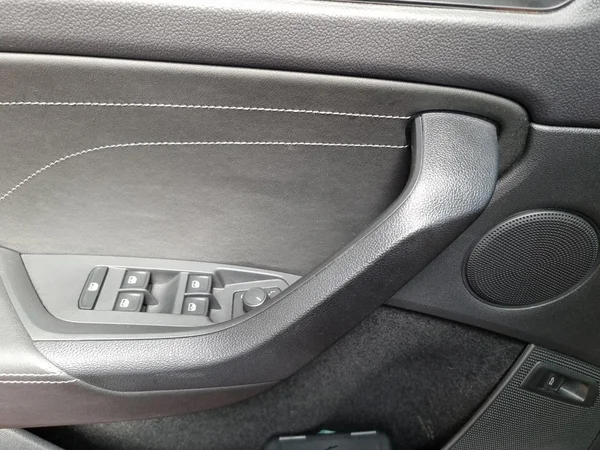SKODA Kodiaq (2022) — foto 8 van 23