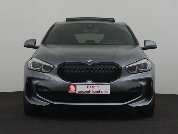 BMW 120 (2022) — foto 28 van 30