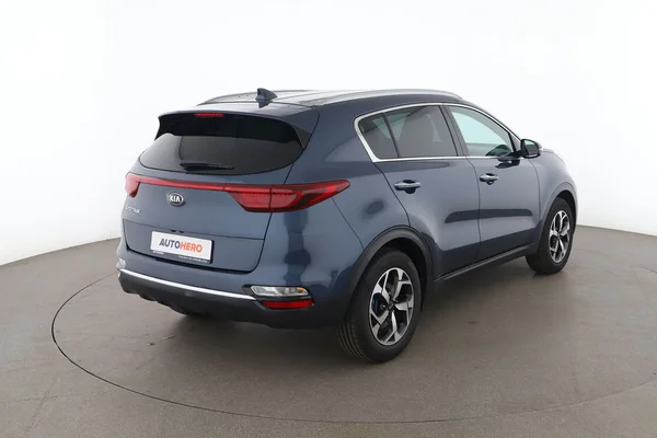 Kia Sportage (2020) — foto 12 van 16