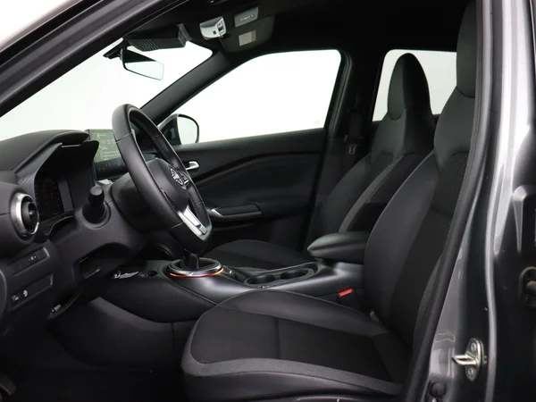 NISSAN Juke (2024) — foto 2 van 27