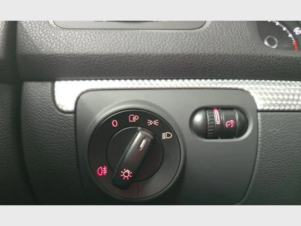 Volkswagen Golf R32 (2006) — foto 15 van 37