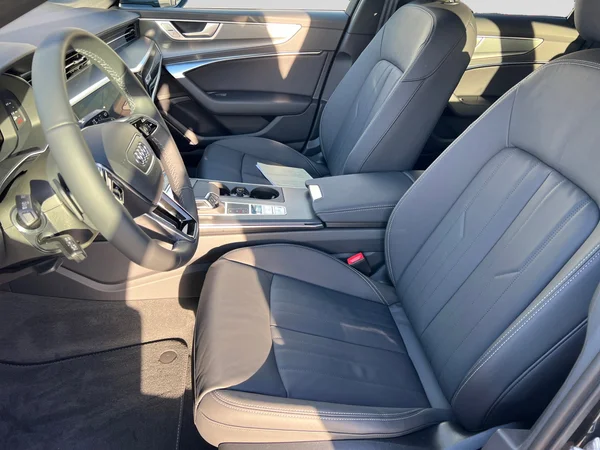 AUDI A6 Avant (2024) — foto 9 van 23