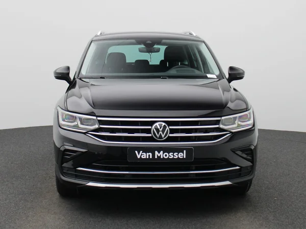 Volkswagen Tiguan (2021) — foto 23 van 41