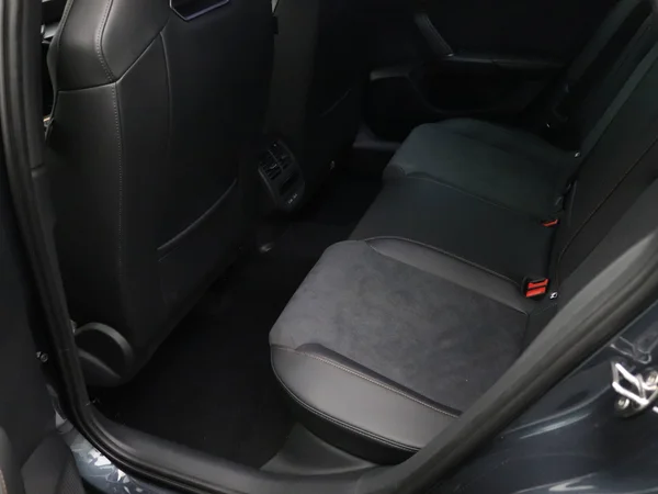 CUPRA Formentor e-Hybrid (PHEV) (2025) — foto 10 van 19