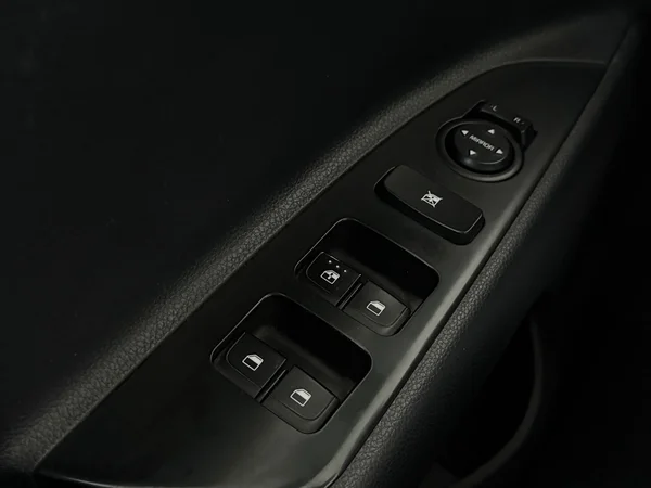 KIA Stonic (2022) — foto 16 van 23