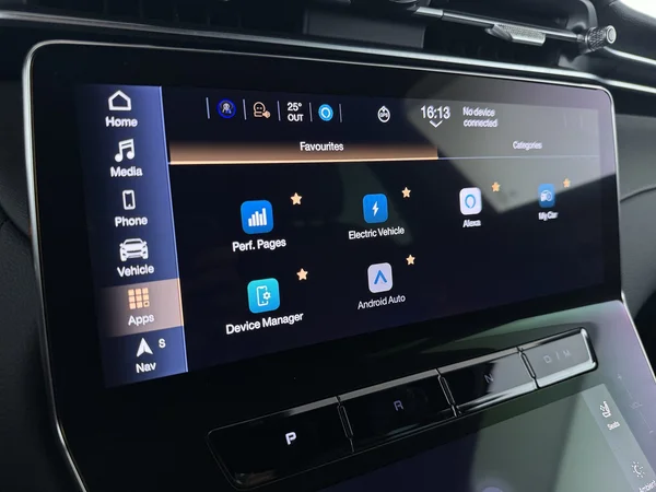Maserati Grecale (2025) — foto 13 van 30