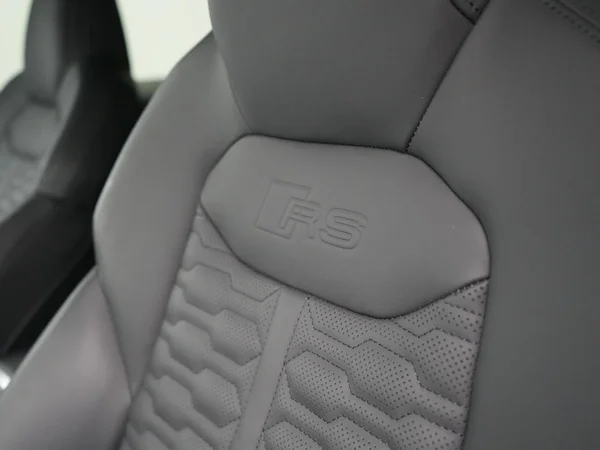 AUDI RS Q8 SUV (2026) — foto 7 van 43