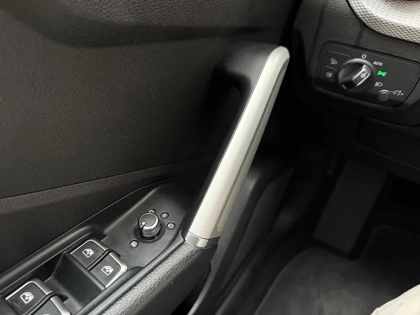 AUDI Q2 (2017) — foto 15 van 33