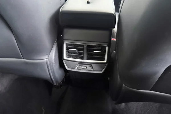 MG ZS Hybrid+ (HEV) (2025) — foto 14 van 27