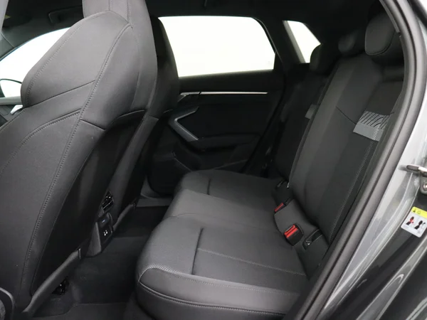 AUDI A3 Sportback (2025) — foto 4 van 18