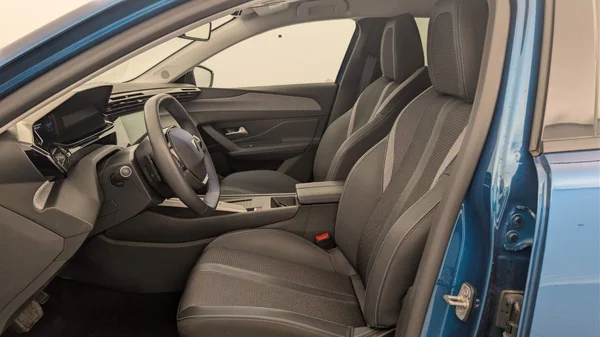 Peugeot 408 (2025) — foto 8 van 34