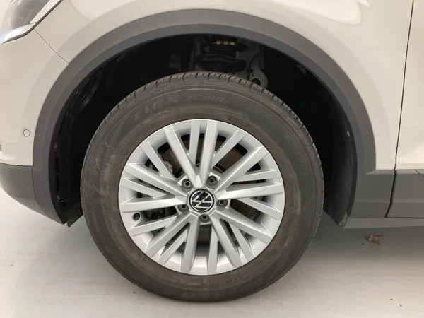 VOLKSWAGEN T-Roc Dsl (2023) — foto 26 van 36