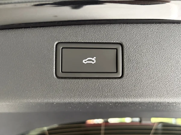 VOLKSWAGEN Tiguan eHybrid (PHEV) (2025) — foto 13 van 24