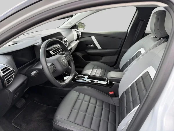 Citroën C4 (2025) — foto 14 van 15