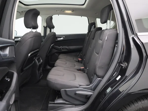 Ford S-Max (2020) — foto 4 van 42