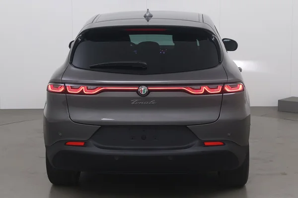Alfa Romeo Tonale PHEV (2025) — foto 7 van 12