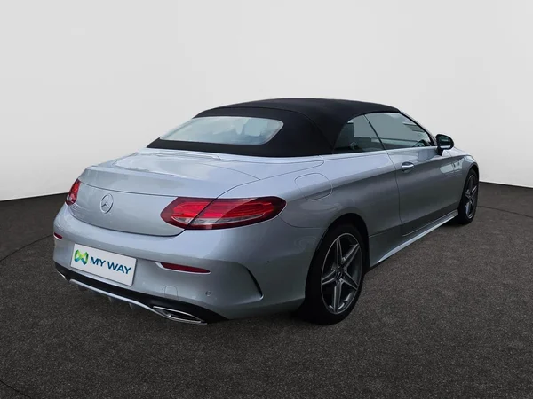 MERCEDES-BENZ C-Class Cabriolet (A205) (2016) — foto 19 van 23