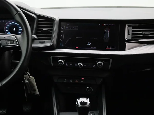 Audi A1 Sportback (2023) — foto 39 van 40