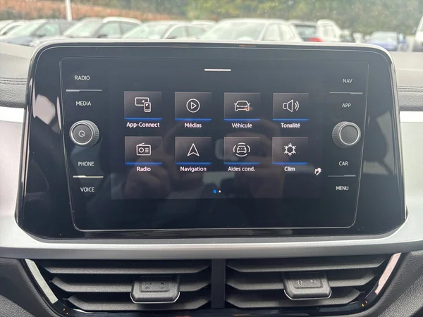 VOLKSWAGEN T-Roc (2022) — foto 5 van 20