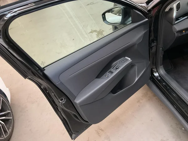 VOLKSWAGEN T-Roc (2025) — foto 7 van 22