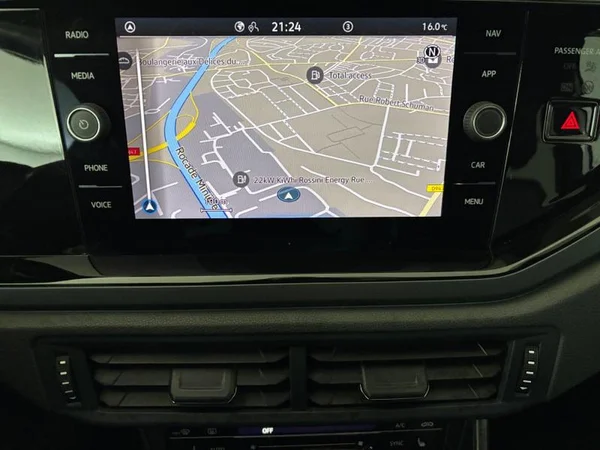 VOLKSWAGEN Taigo (2022) — foto 8 van 18