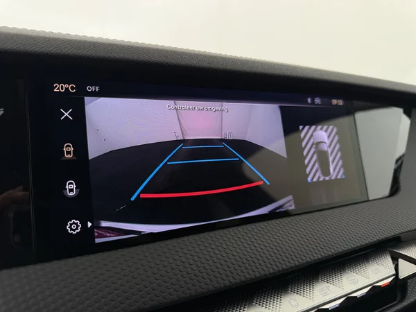 DS AUTOMOBILES DS 4 (2022) — foto 11 van 31