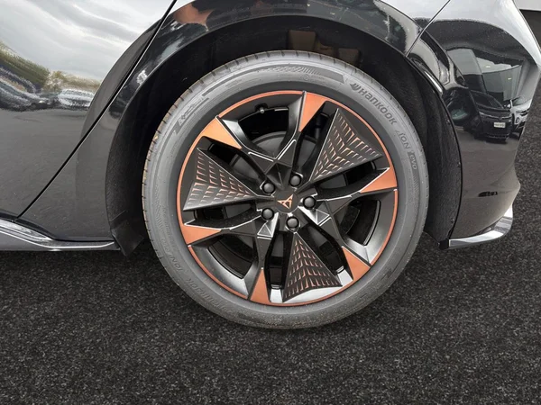 CUPRA Born (2026) — foto 13 van 20