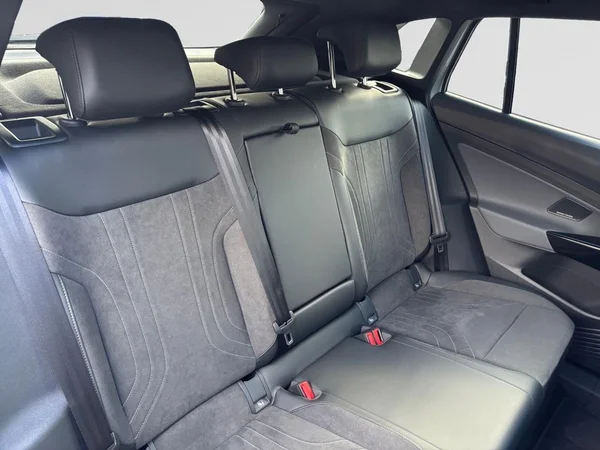 VOLKSWAGEN ID.4 (2026) — foto 12 van 17