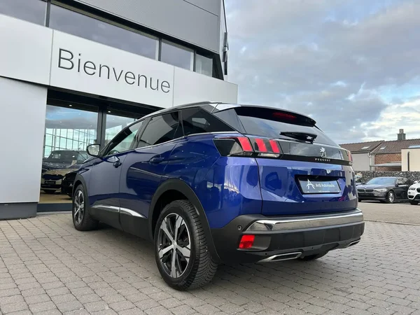 Peugeot 3008 (2018) — foto 19 van 22