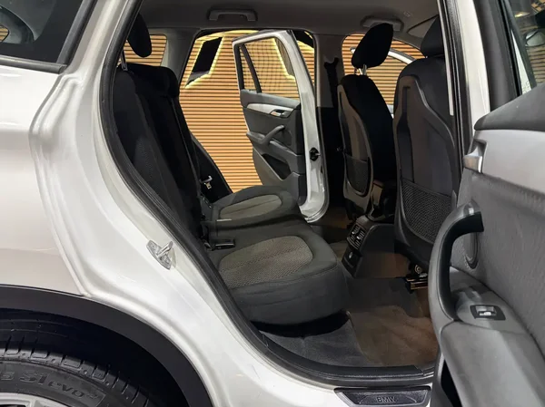 Bmw X1 (2017) — foto 13 van 26