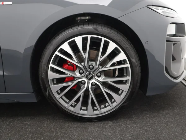 AUDI A6 Avant e-tron (2026) — foto 32 van 33