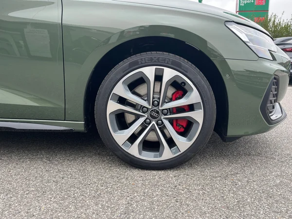 AUDI A3 Sportback (2025) — foto 13 van 24
