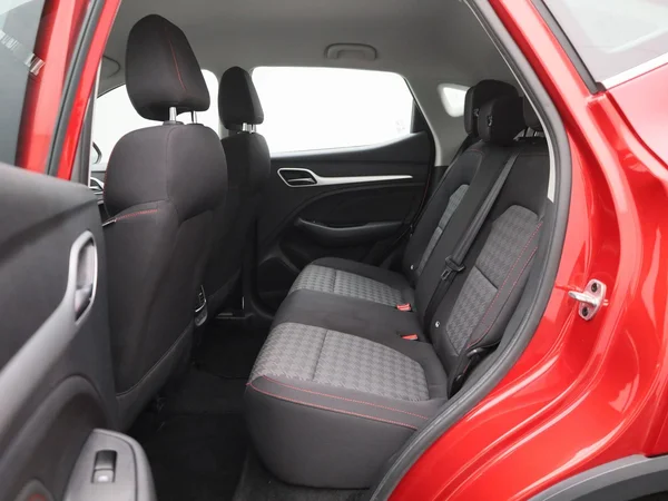 MG ZS EV (2023) — foto 6 van 40