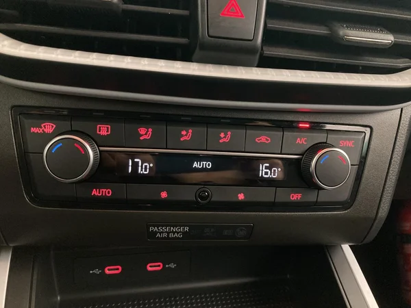 SEAT Arona (2023) — foto 17 van 34