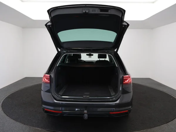 VOLKSWAGEN Passat SW Dsl (2021) — foto 6 van 30