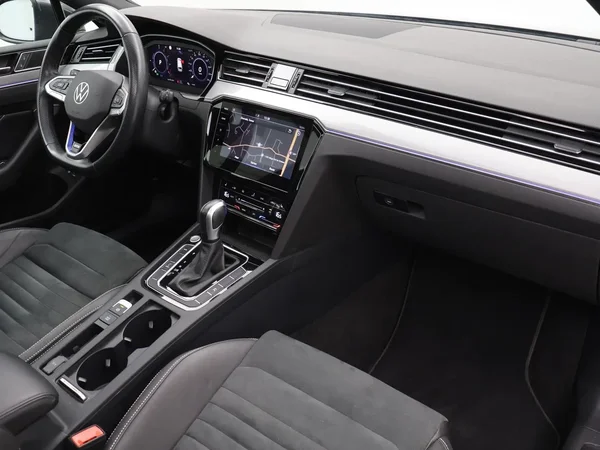 Volkswagen Passat (2022) — foto 26 van 29