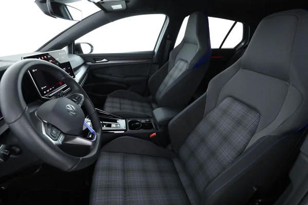 Volkswagen Golf (2024) — foto 16 van 16