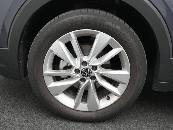 VOLKSWAGEN T-Cross (2025) — foto 27 van 30
