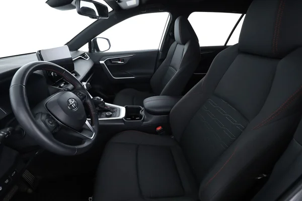 Toyota RAV4 (2024) — foto 15 van 15