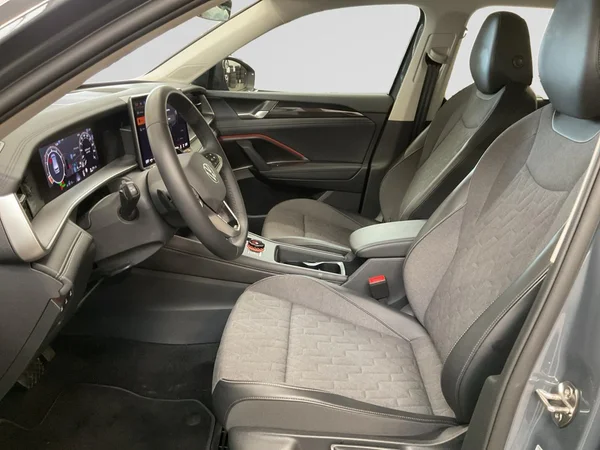 VOLKSWAGEN Tayron (2025) — foto 22 van 22