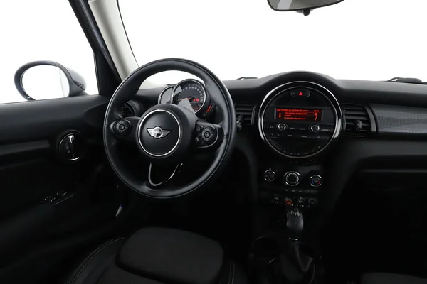 MINI MINI (2017) — foto 4 van 16