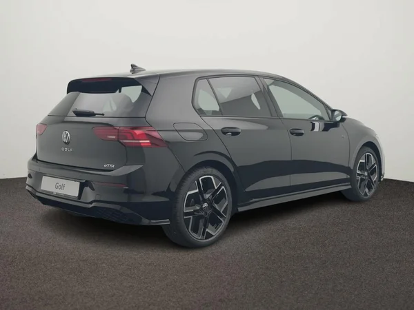 VOLKSWAGEN Golf VIII (2026) — foto 3 van 10