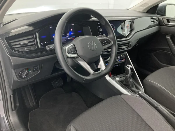 VOLKSWAGEN Taigo (2025) — foto 16 van 36