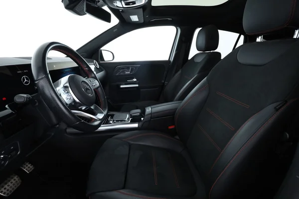 Mercedes-Benz GLA-Klasse (2023) — foto 16 van 16