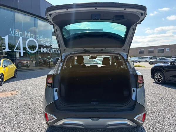 Kia Sportage (2024) — foto 18 van 28