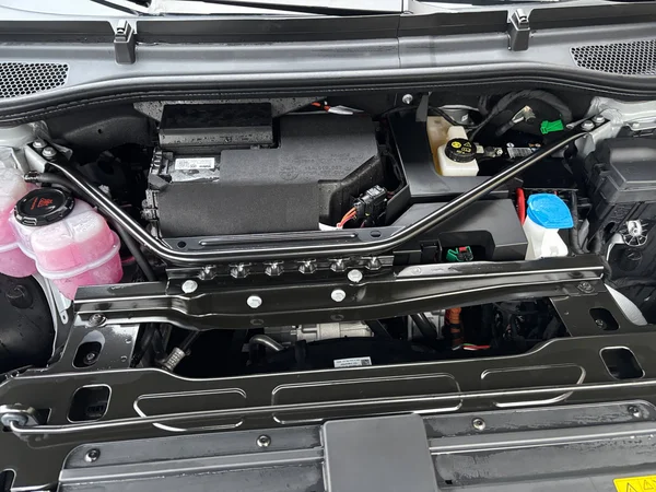 SKODA Enyaq Coupé (2024) — foto 6 van 24